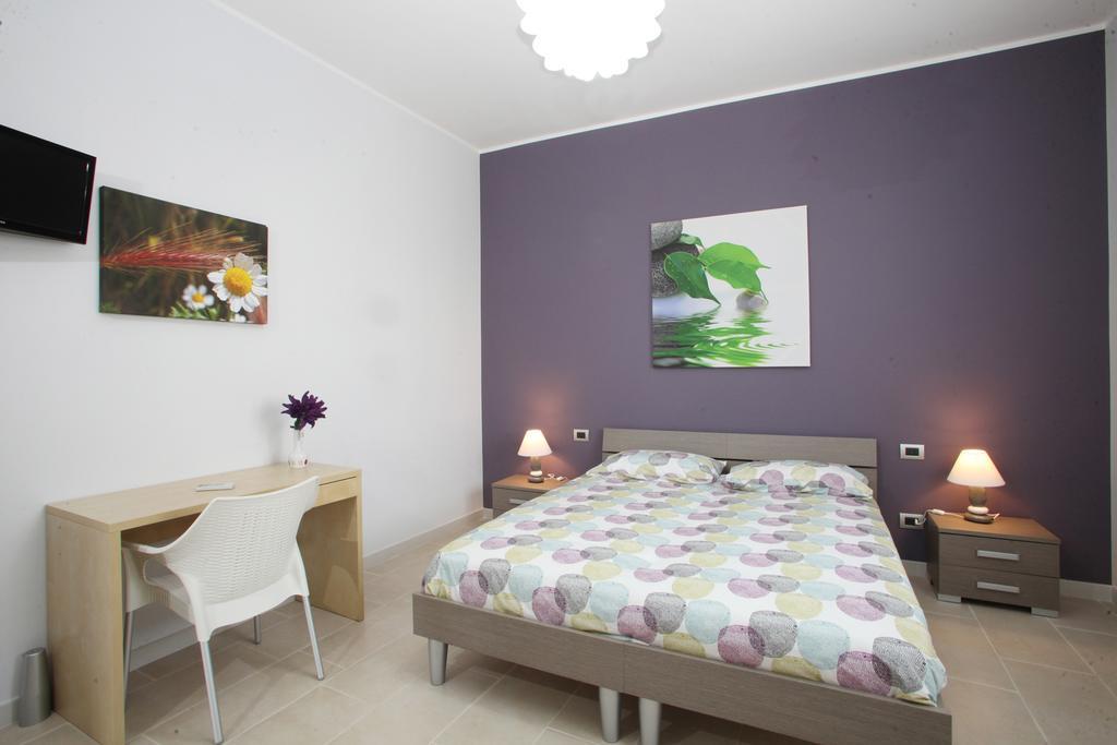 Bed and Breakfast La Dimora Bari Pokoj fotografie